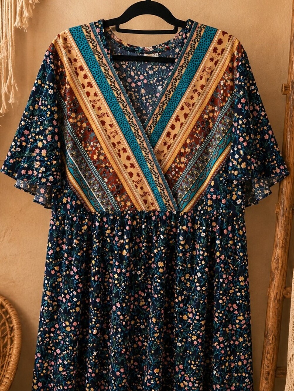 Keluummi Plus Size Boho Patchwork Floral Maxi Dress Wrap Neck US 22 - Picture 5 of 6